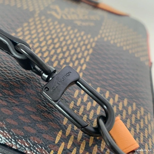 WIS LOUIS VUITTON SLING NIGO AMAZONE BAG 1018